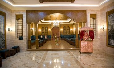 Crystal Deluxe Resort Spa